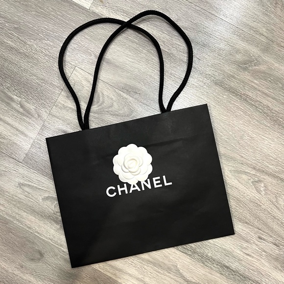 CHANEL - Small Shopping Bag - Picture 1 of 4